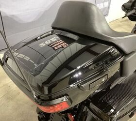 1 owner rinehart exhaust detachable tour pak wih rockford fosgate power