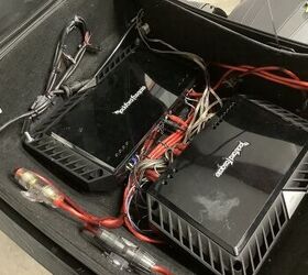 1 owner rinehart exhaust detachable tour pak wih rockford fosgate power