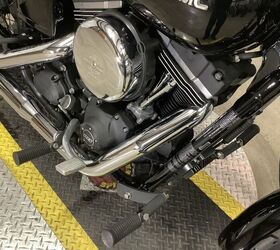 only 9784 miles rinehart exhaust passenger seat and pegs led headlight led