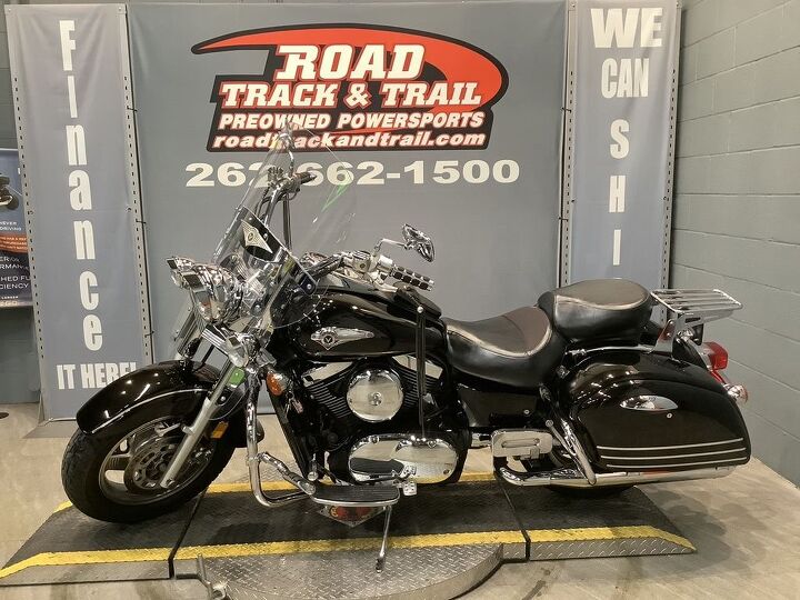 only 26 645 miles vance and hines full true dual exhaust lightbar visors