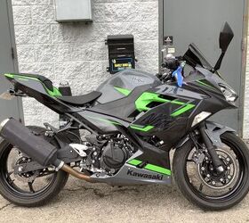 only-2965-miles-1-owner-