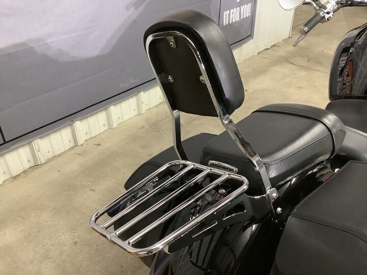 only 2750 miles hard mounted honda saddle bags crashbar backrest rack chrome