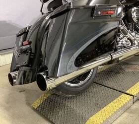 2013 HarleyDavidson FLHRSE5 CVO Road King 110th Anniversary Edition