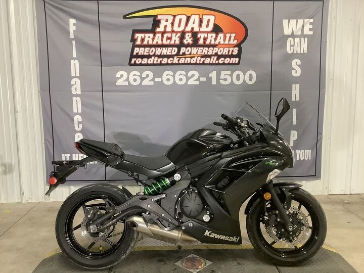 1 owner stock fuel injected sport bike has some left side