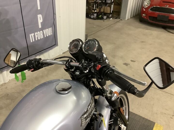 only 1066 miles 1 owner tp exhaust by cone engineering upgraded signals bar