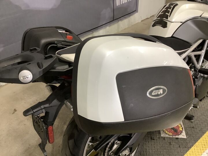 only 5887 miles matching givi side cases givi top rack r g frame sliders