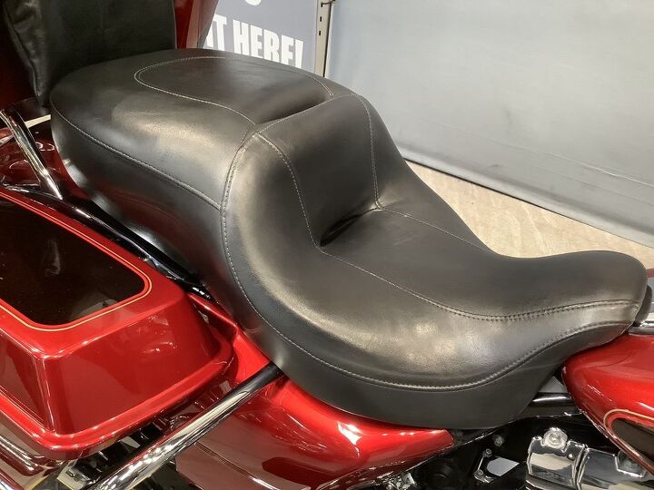 only 25 334 miles vance and hines exhaust riders backrest hwy pegs audio