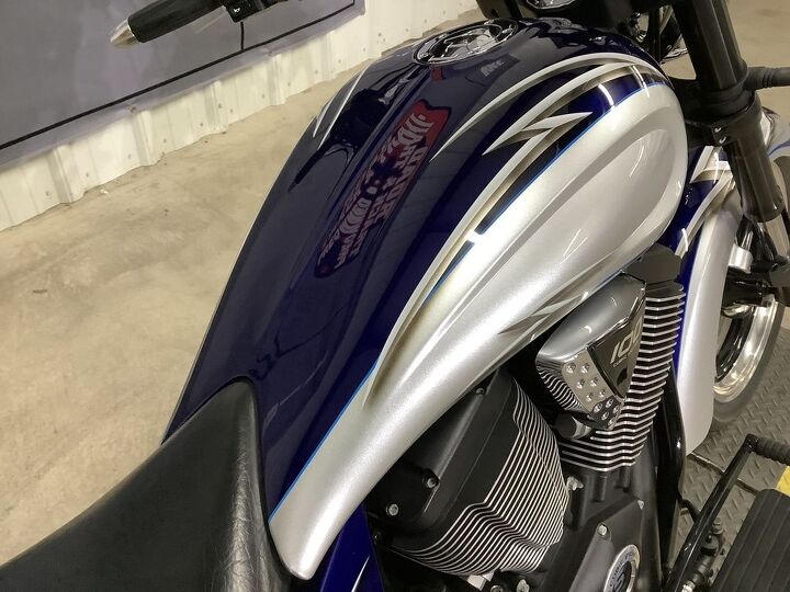 only 23 403 miles full custom paint aftermarket exhaust rack riders backrest