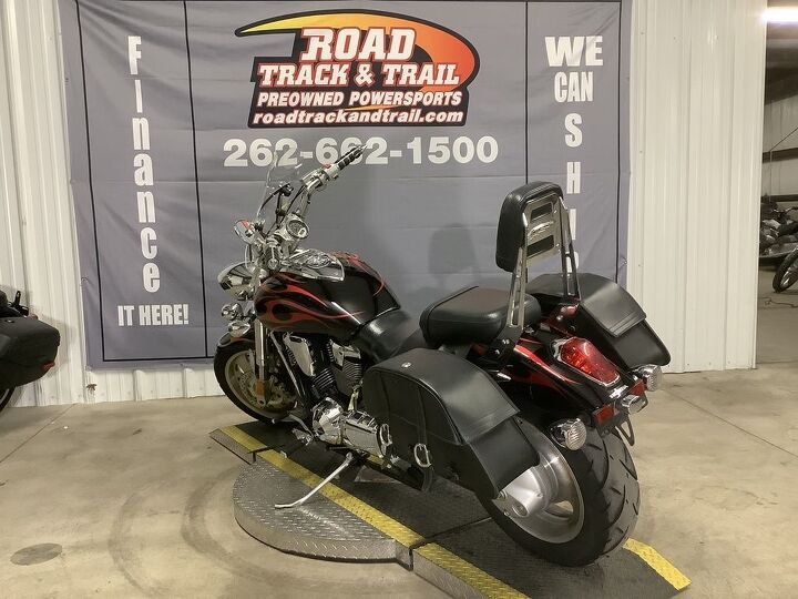 only 21 198 miles vance and hines exhaust windshield backrest viking hard