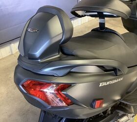 only 10 649 miles riders backrest passenger backrest heated grips heated