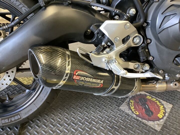 only 11453 miles yoshimura carbon fiber exhaust sargent seat led signals led