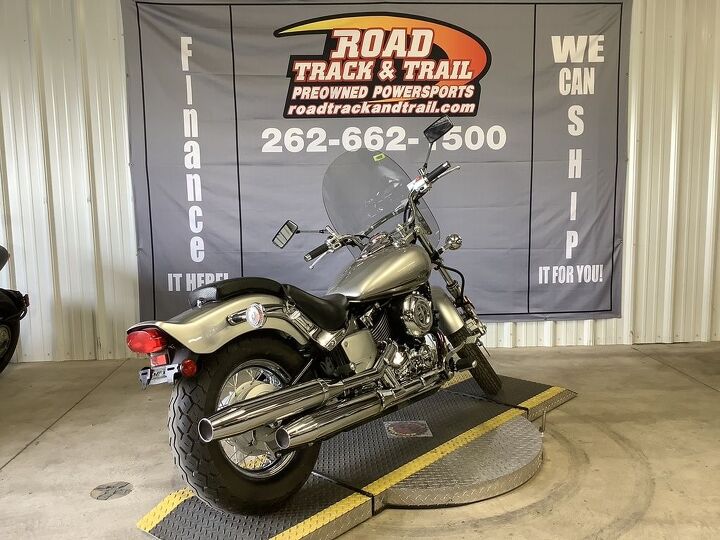 only 758 miles 1 owner windshield super clean nice cruiser we can ship