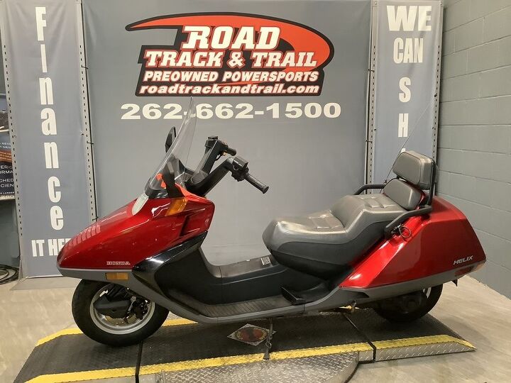 only 7920 miles backrest new front tire hard to find scooter we can
