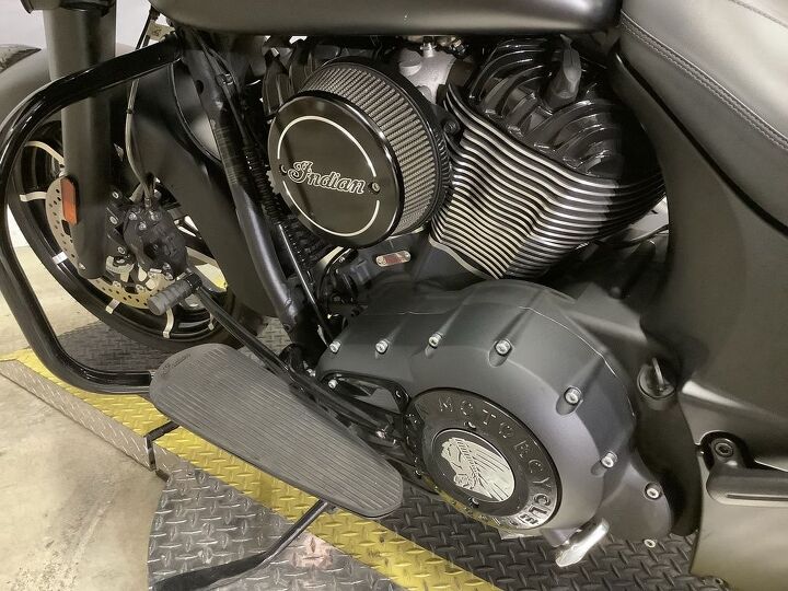 only 7318 miles 1 owner 2 into 1 exhaust upgraded indian highflow intake