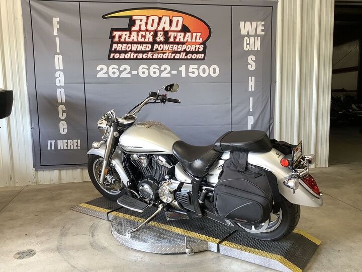 only 1439 miles 1 owner tourmaster saddlebags fuel injected and more super