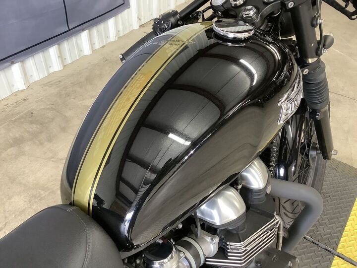 1 owner aftermarket exhaust upgraded drop handlebars seat cowl british customs