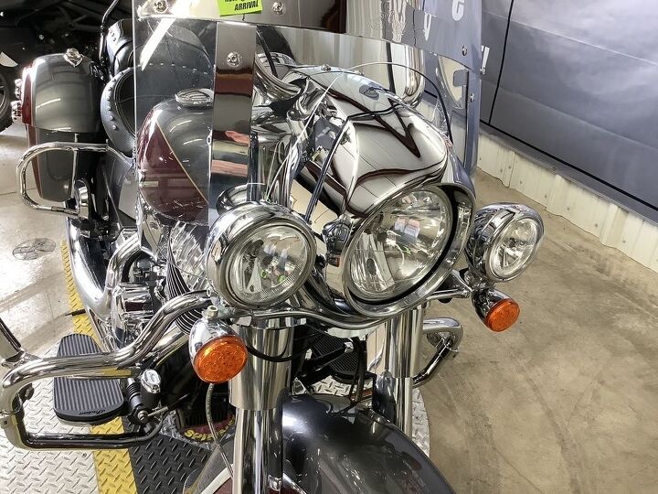 upgraded indian exhaust highflow indian intake windshield highway pegs