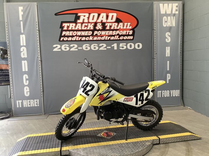 2 stroke 5 speed clean dirt bike hard to find we can ship this for 399