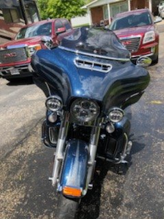 The Bike is in Excellent Shape Lots of Extra Chrome Has R&c Pipes Cams Tts Tuner All Done by Harley Engine Builder Sell Because 