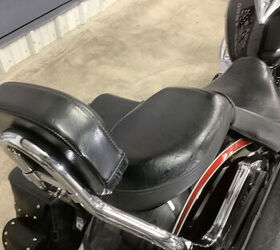 vance and hines exhaust crashbar windshield saddlebags backrest upgraded