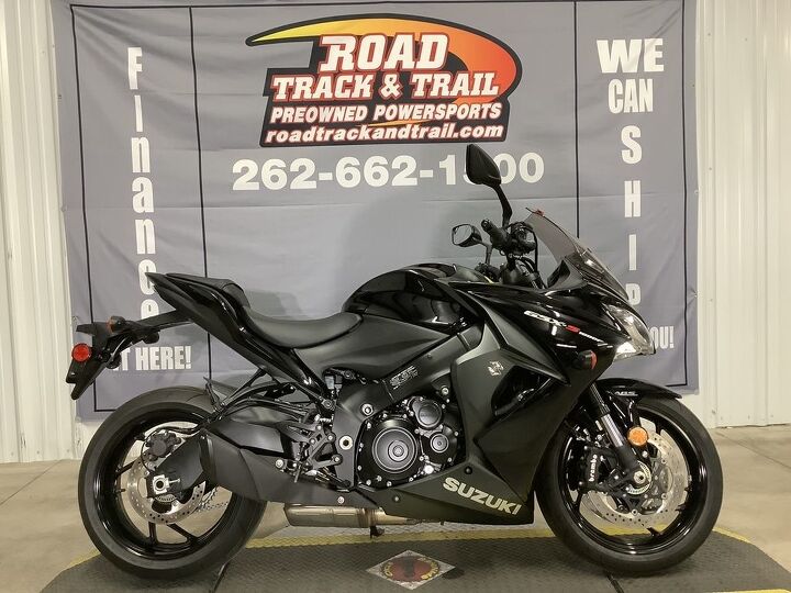 only 186 miles 1 owner abs traction control renthal handlebars onboard