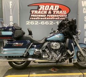 2013 Harley-Davidson® FLHTCU - Electra Glide® Ultra Classic®