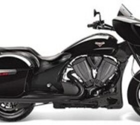 2014 Victory Cross Country® 8-Ball