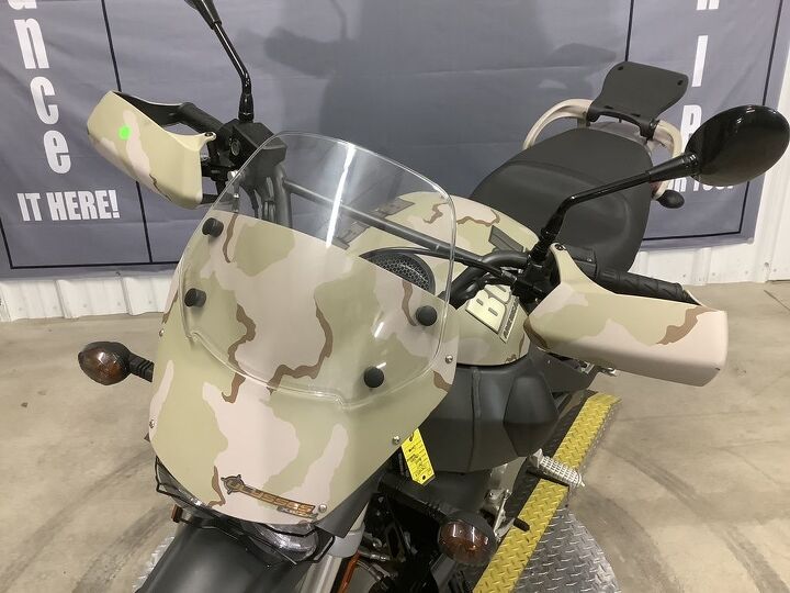 only 5434 miles handguards rack super clean and hard to find cool camo