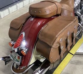 2015 Indian Motorcycle Chief Vintage Indian Red / Ivory Cream For