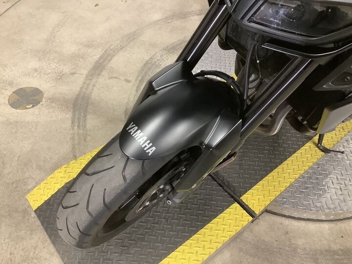 1 owner carbon fiber akrapovic exhaust yoshimura tail tidy crg clicker levers