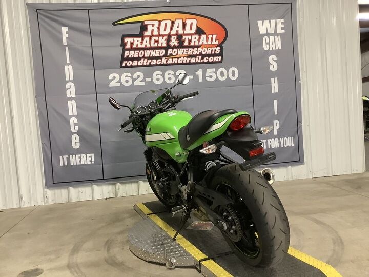 only 2095 miles 1 owner abs traction control onboard computer and more stock