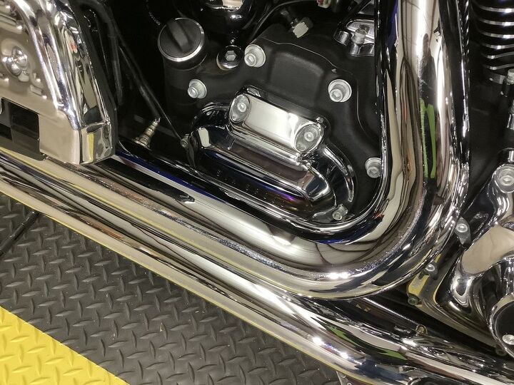 low miles 2 into 1 vance and hines pro pipe exhaust security chrome