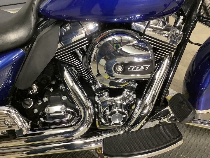 low miles 2 into 1 vance and hines pro pipe exhaust security chrome