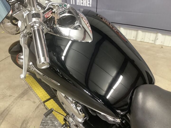 aftermarket exhaust saddlebags aftermarket led rear signals upgraded grips and