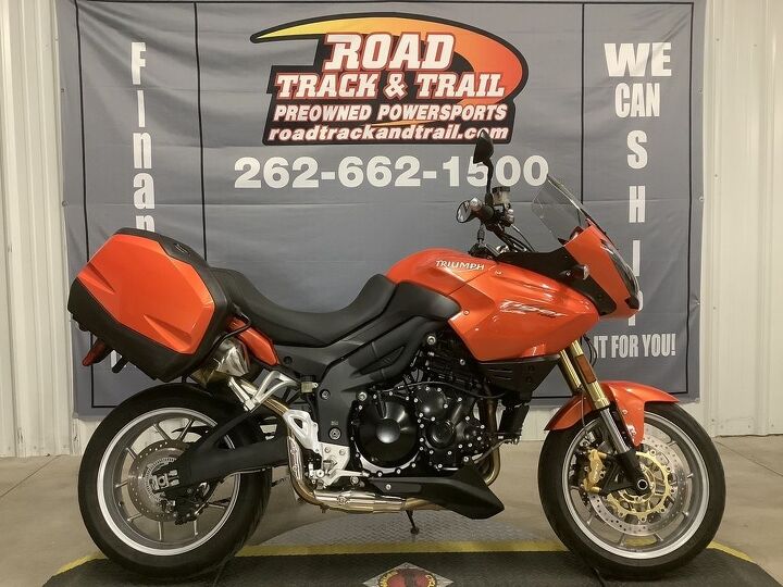 abs side bags newer tires stock and crispy clean sport touring bike great