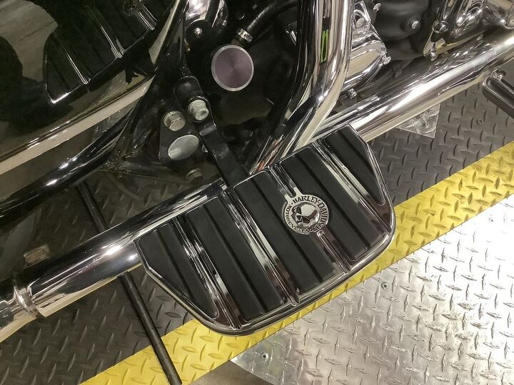 python exhaust chrome floorboards upgraded board inserts sport mirrors
