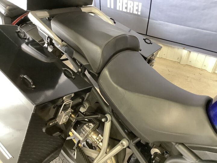 1 owner delkevic exhaust tusk panniers and top box dry spec storage givi crash