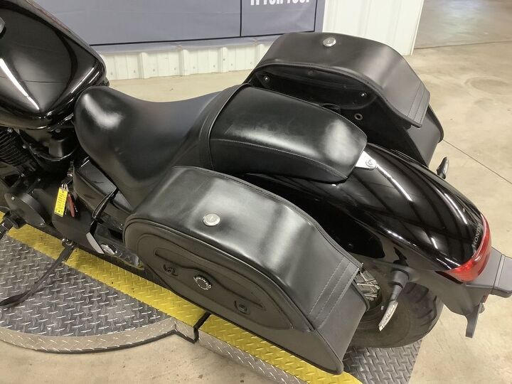 low miles vance and hines exhaust led signals viking saddlebags sport fairing