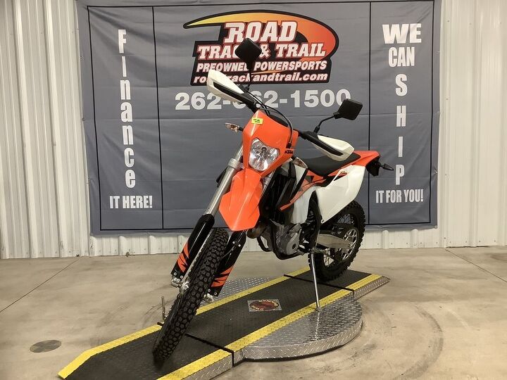 1 owner fuel injected handguards and newer tires nice dual sport we can
