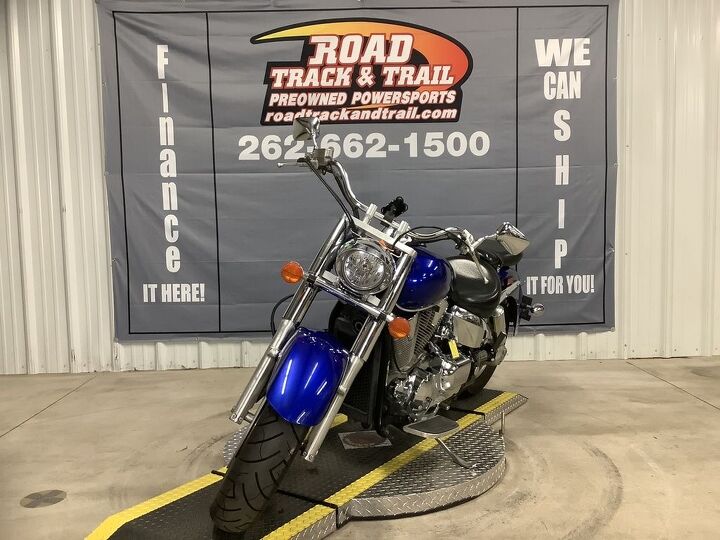 only 9310 miles stock newer tires big power cruiser we can ship this