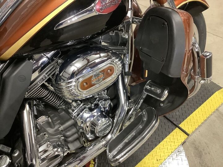 105th anniversary edition 110 screamin eagle motor vance and hines exhaust