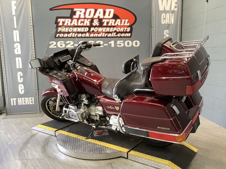 gold wing 1200 interstate audio rack highway pegs drivers backrest and more