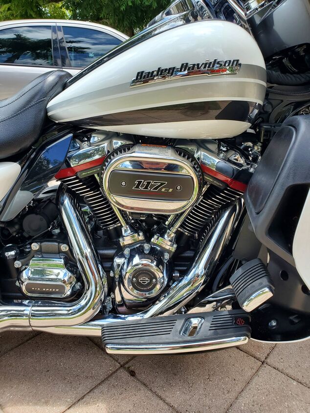 meticulously maintained showroom quality 2020 cvo tri glide
