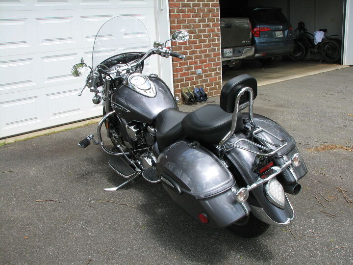 pristine yamaha road star silverado garage kept and well maintained good tires