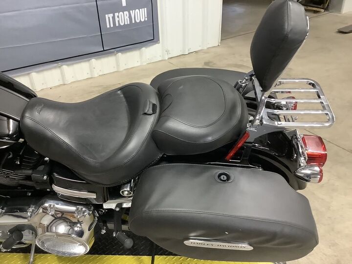 vance and hines exhaust hard mounted lockable hd saddle bags backrest rack
