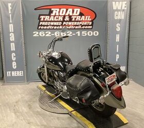 1 owner only 5718 miles vance hines exhaust backrest saddlebags and new