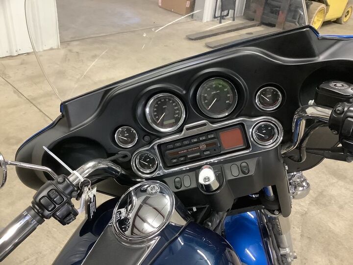 vance and hines exhaust audio rear speaker pods led headlight and spots