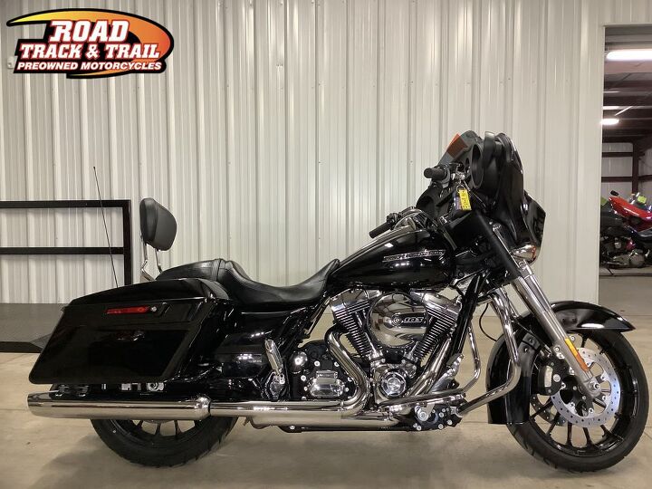only 1434 miles hd talon wheels backrest audio security cruise control and