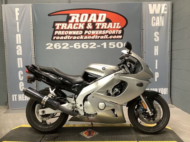 stock new front tire nice budget sport bike we can ship this for 399