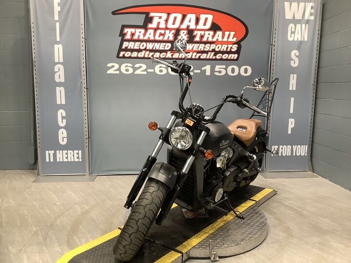 vance and hines exhaust sissy bar upgraded handlebars and new tires 1200ccs and